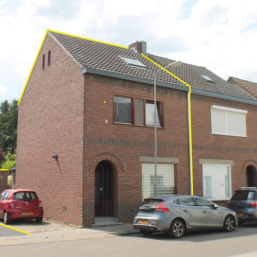 Grevenbicht, Schoolstraat, hoekwoning - foto 1